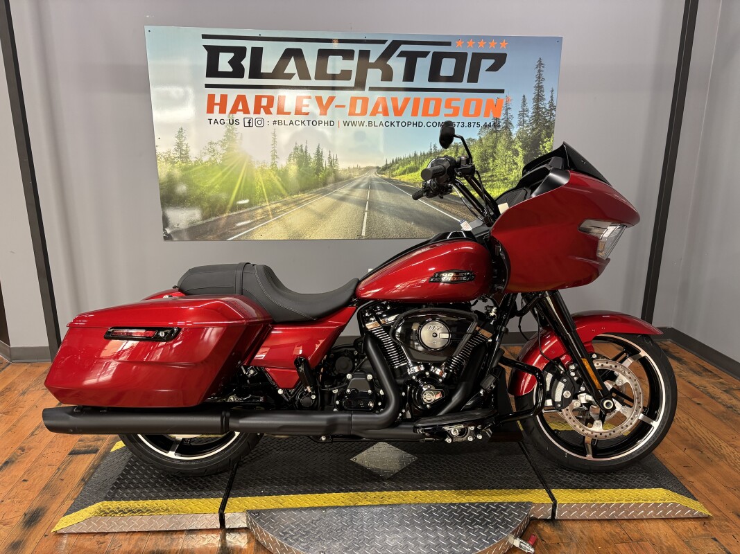 2025 Harley-Davidson Road Glide BRILLIANT RED/BLK TRIM