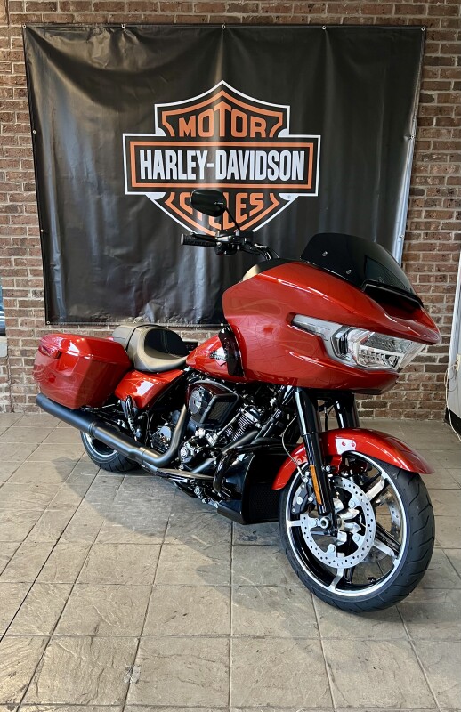 2025 Harley-Davidson Road Glide FLTRX Whiskey Firestorm - Black Finish - Photo 2