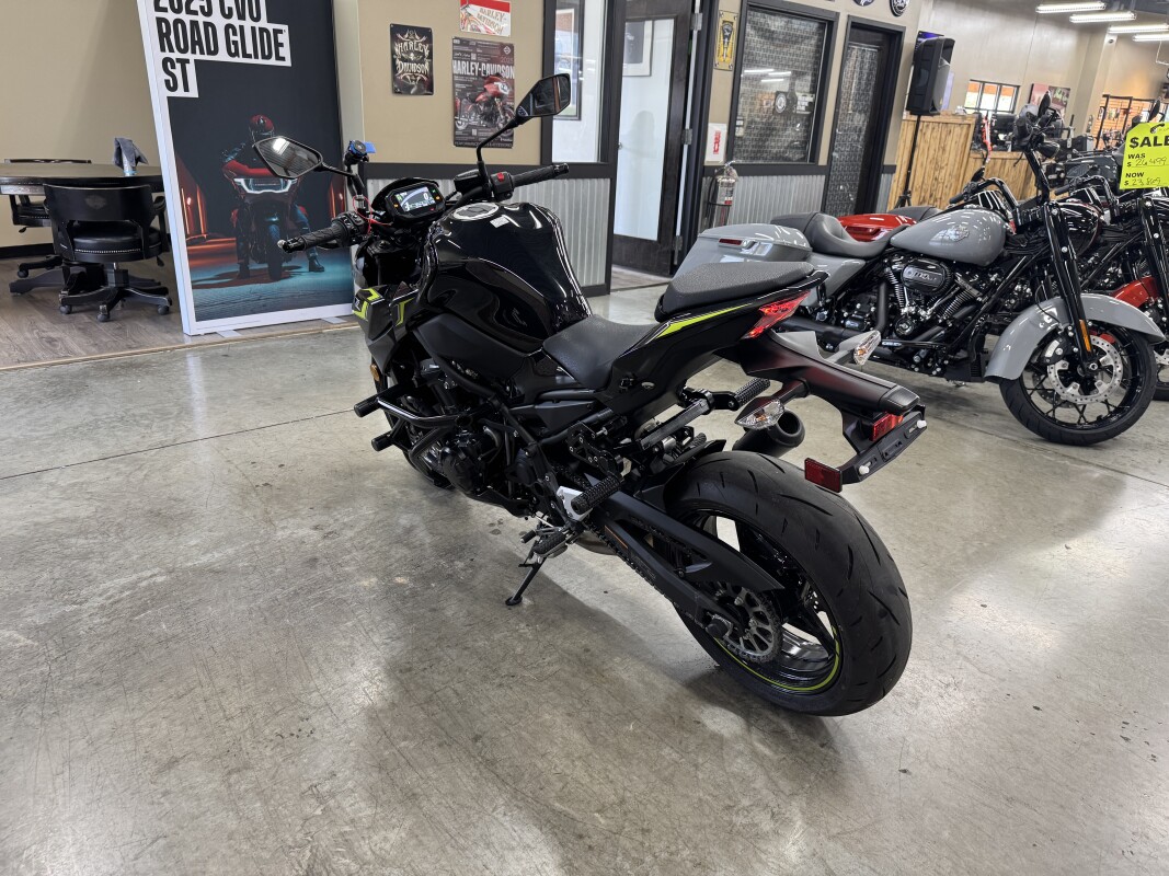 2024 Kawasaki Z900 ABS ZR900FRFBL - Photo 7