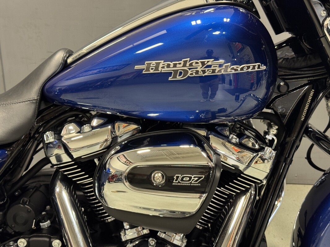 FLHXS 2017 Street Glide Special - Photo 7