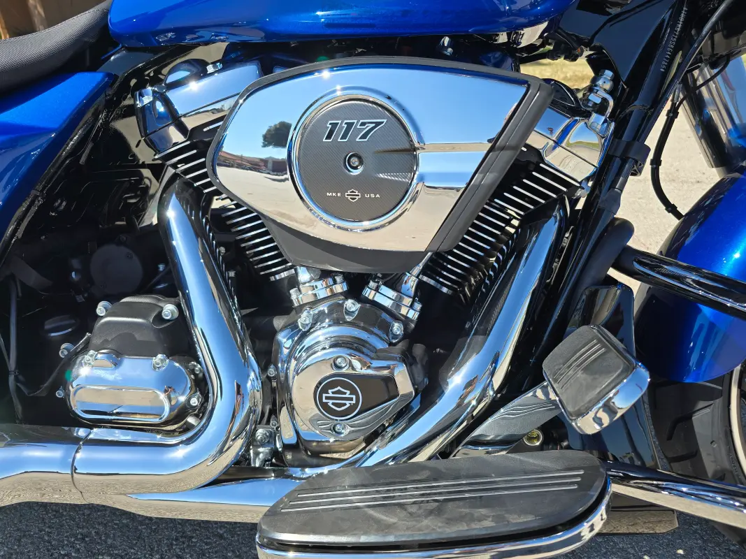 2025 Harley-Davidson Street Glide - Photo 8