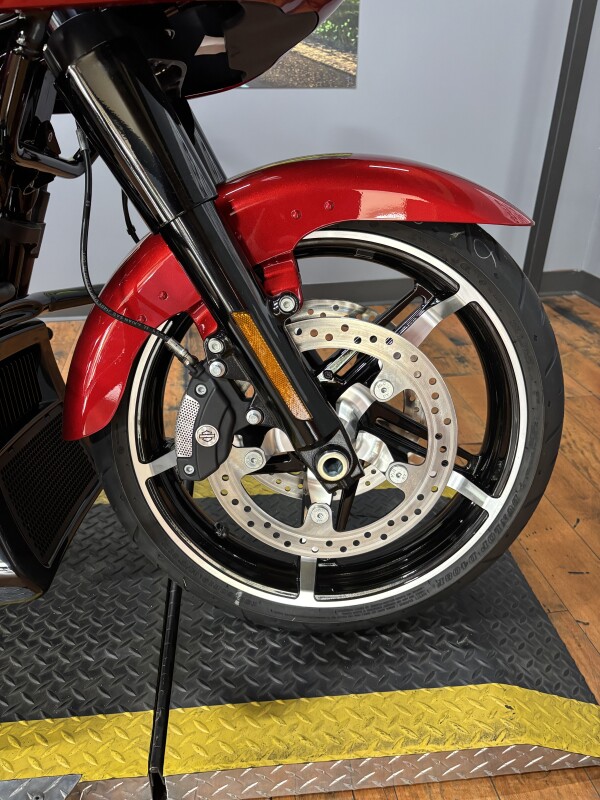 2025 Harley-Davidson Road Glide BRILLIANT RED - Photo 3