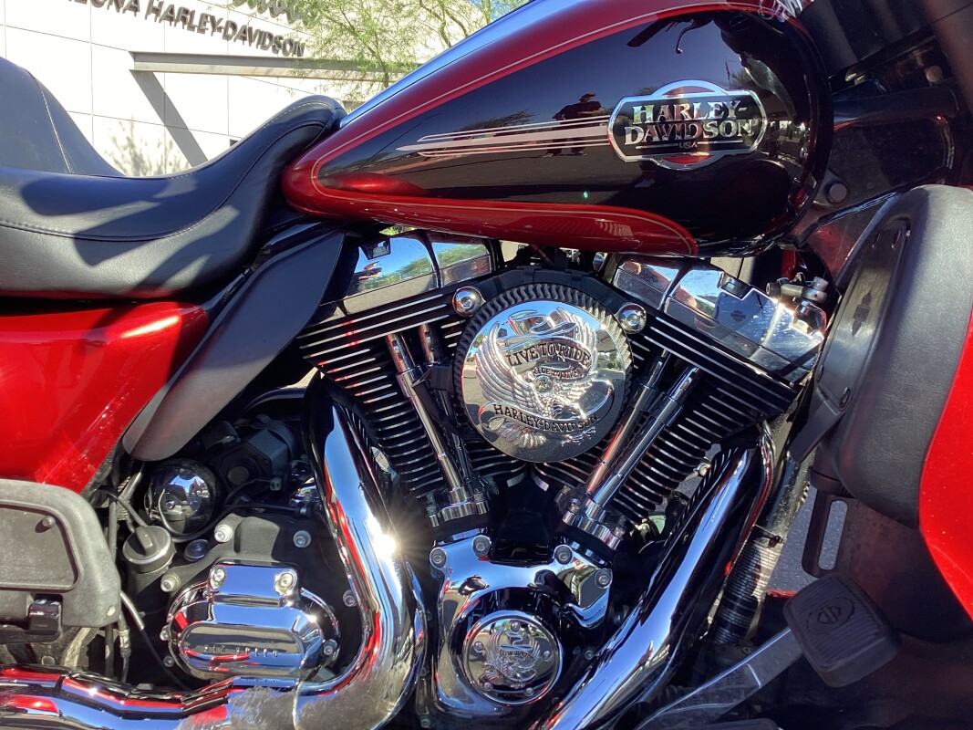 FLHTCUTG 2012 Tri Glide Ultra Classic - Photo 2