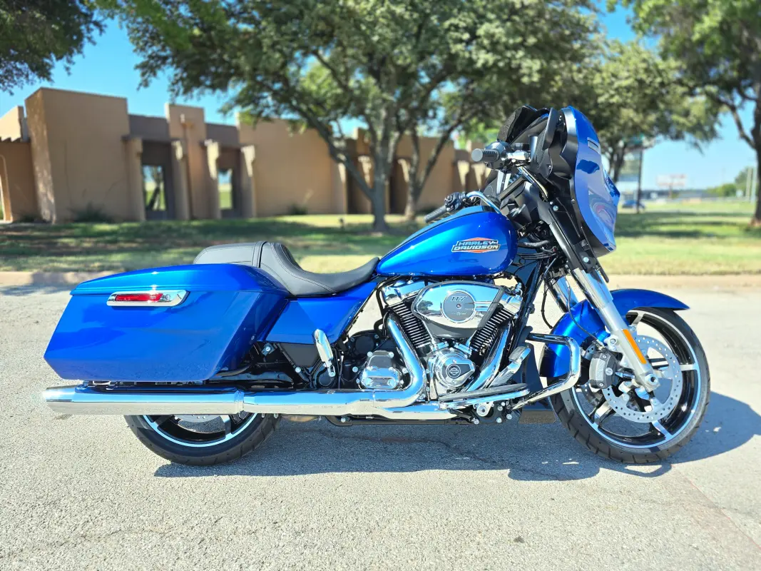 2025 Harley-Davidson Street Glide