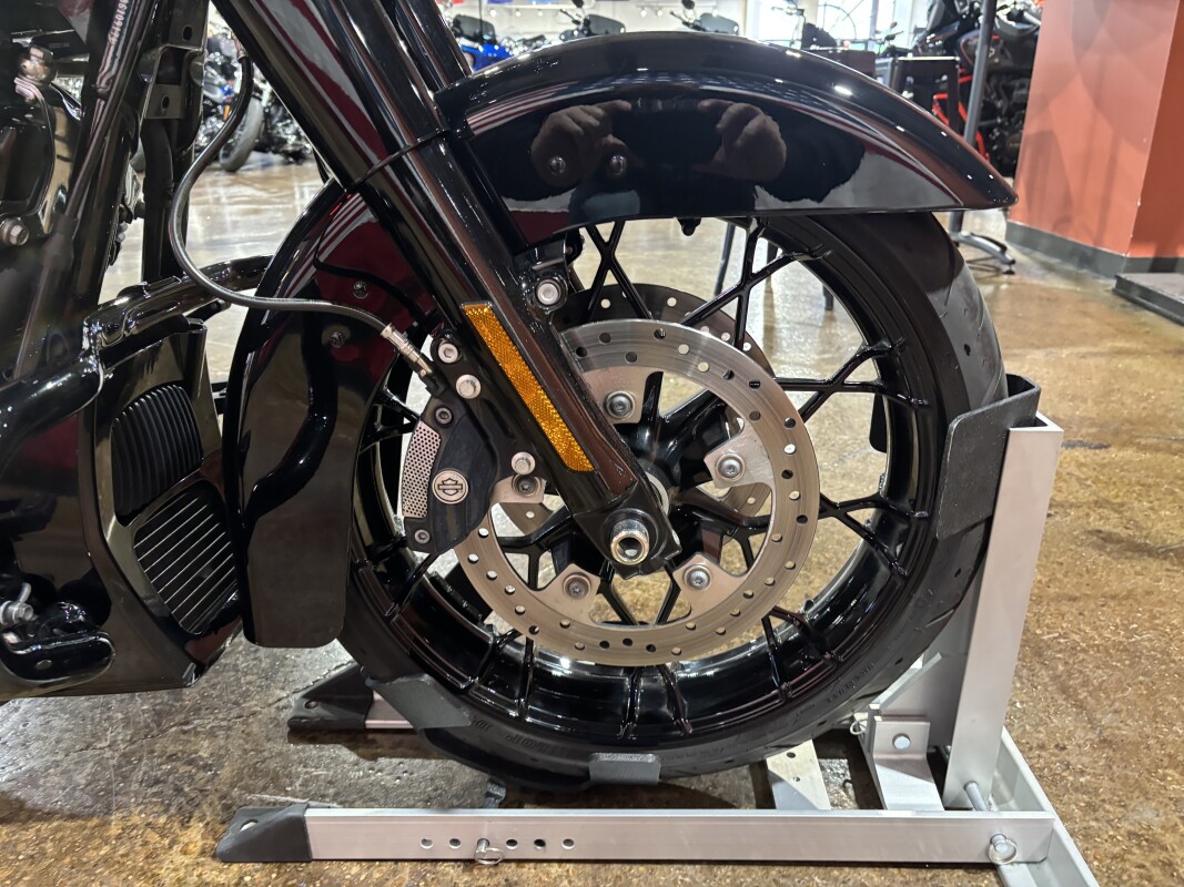 Harley-Davidson Road King Special 2021 FLHRXS BLACK - Photo 3