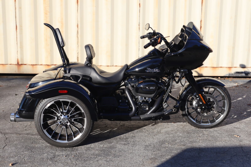 2024 Harley-Davidson® Road Glide® 3 FLTRT
