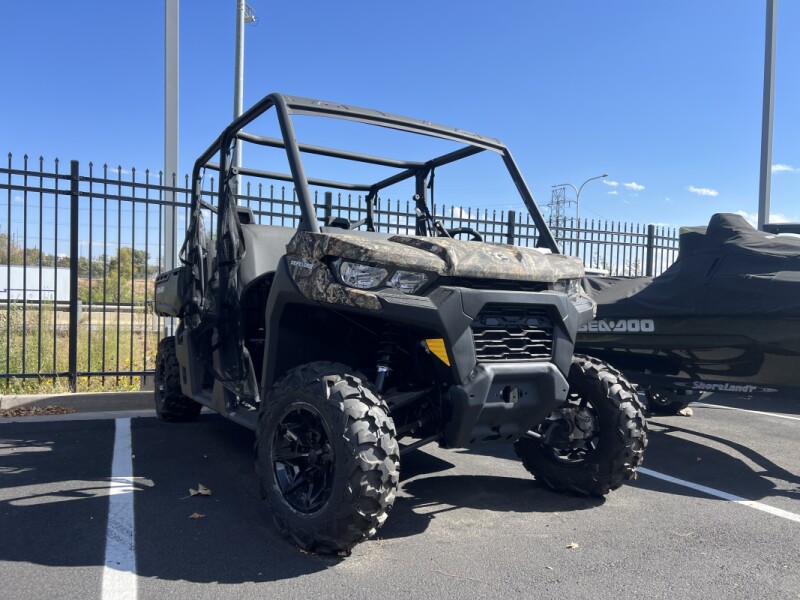 2023 Can-Am Defender Max DPS™ HD9