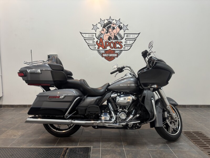 2022 Harley-Davidson® Road Glide® Limited Gauntlet Gray Metallic/Vivid Black