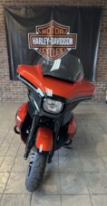 2025 Harley-Davidson® Street Glide® Ultra FLHXU Whiskey Fire / Vivid Black - Black Finish thumb 2