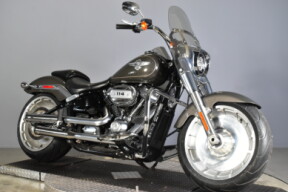 2018 Harley-Davidson® Fat Boy® 114 FLFBS thumb 2