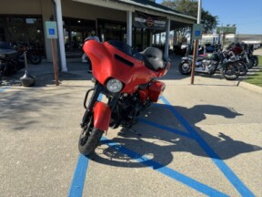 2020 Harley-Davidson® Street Glide® Special thumb 3