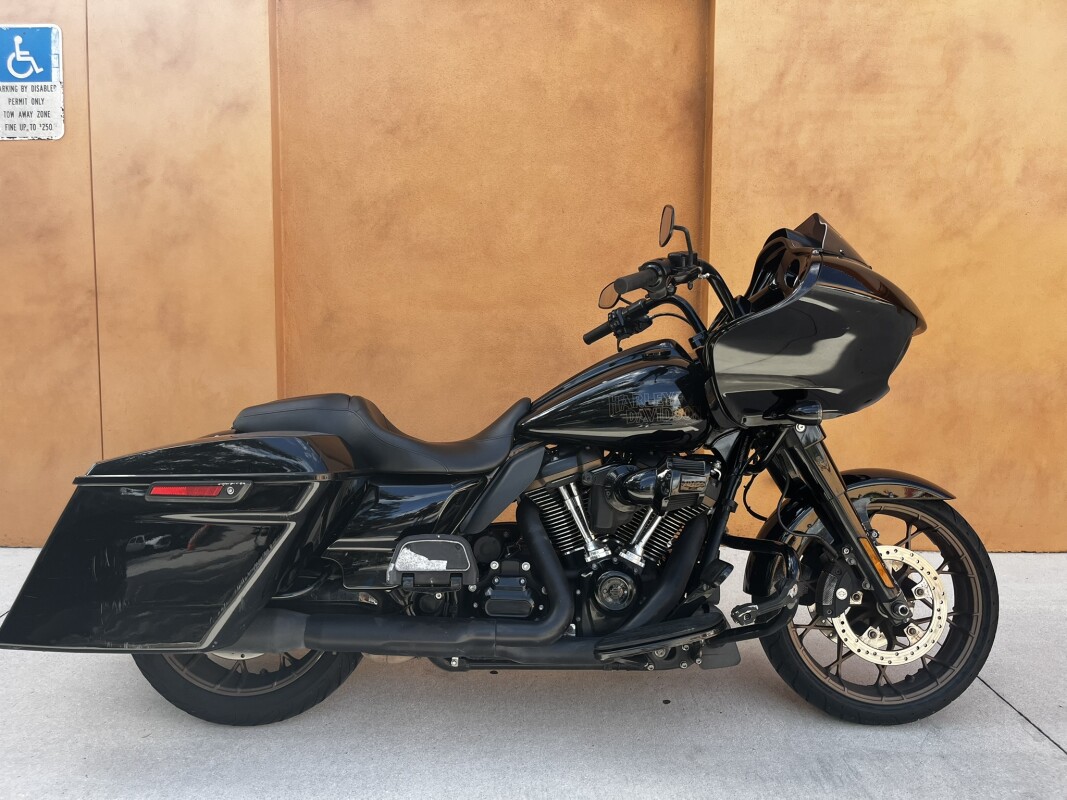 Road Glide ST