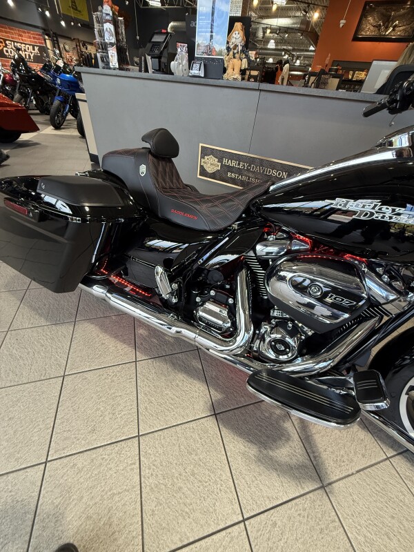 FLHXS 2017 Street Glide Special - Photo 7