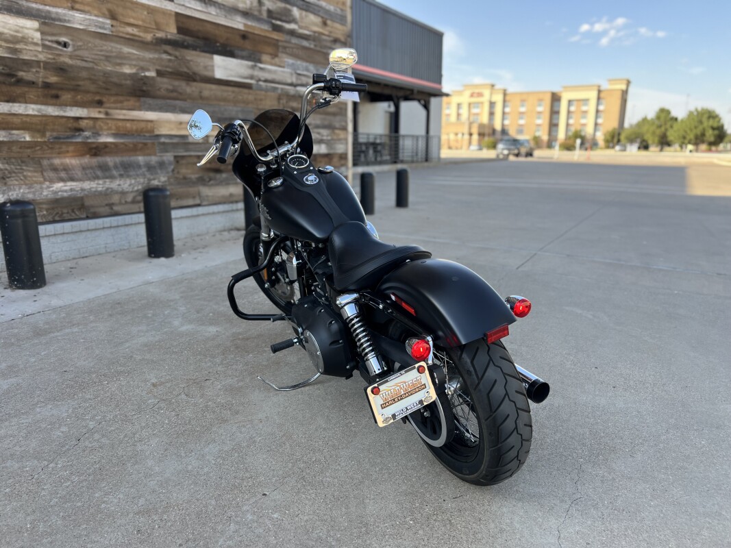 2017 Harley-Davidson Street Bob Black Denim - Photo 6