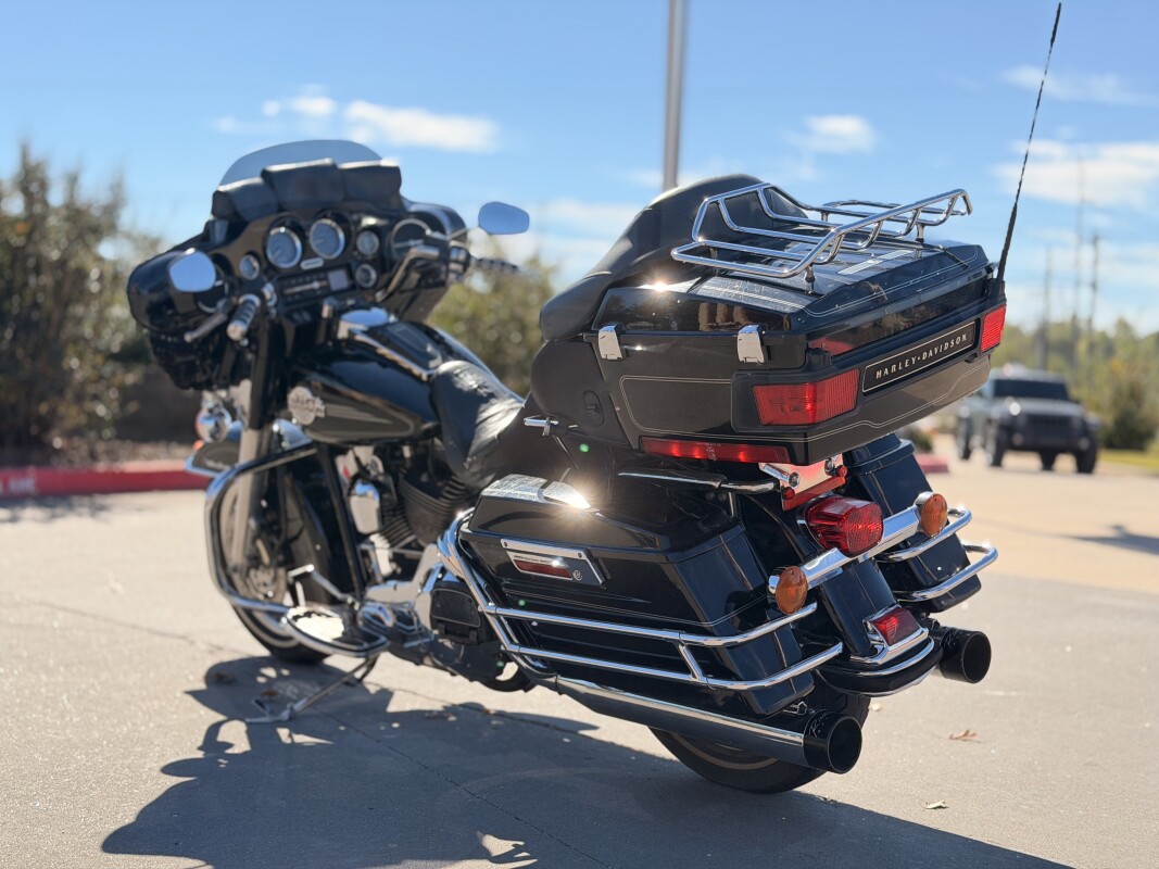 2005 Harley-Davidson Electra Glide Ultra Classic FLHTCU BLACK 631388 - Photo 4