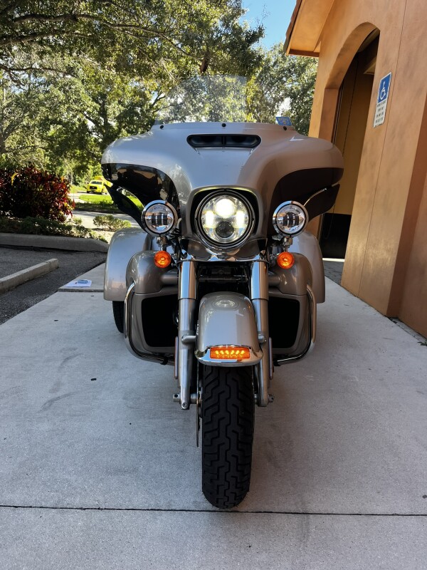 Tri Glide Ultra - Photo 2