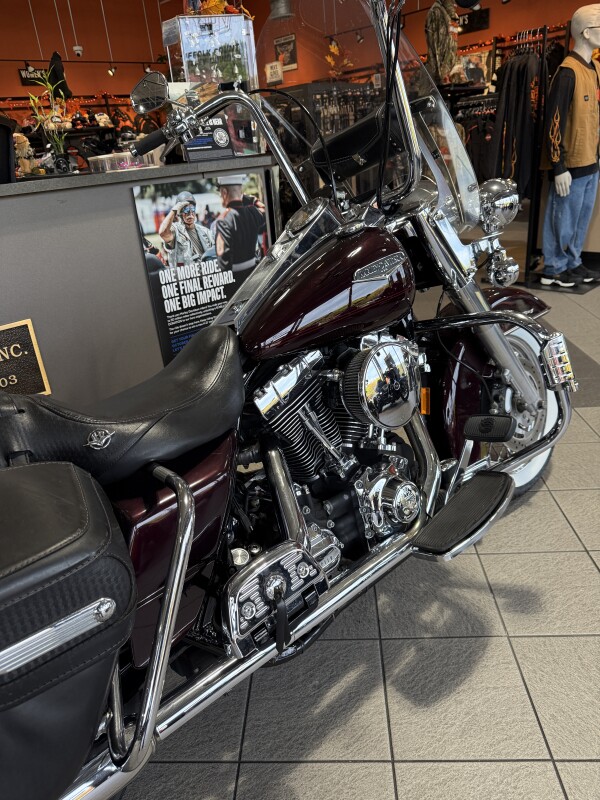 FLHRC 2007 Road King Classic - Photo 6