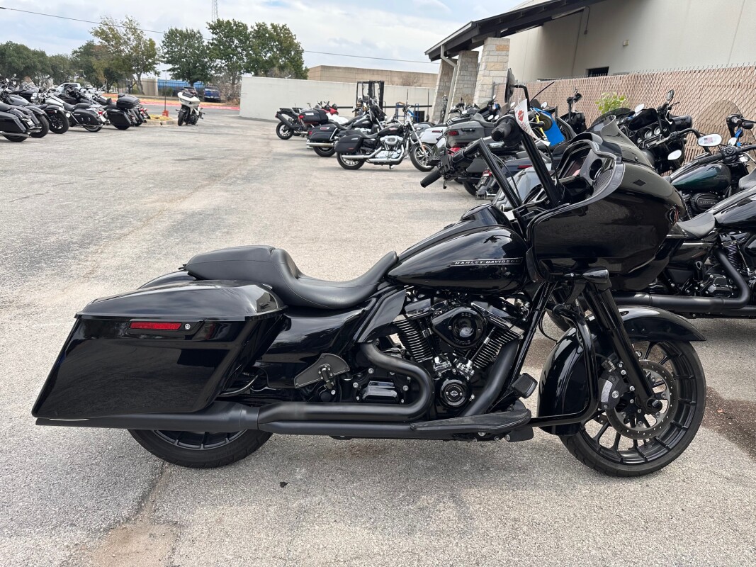 2019 Harley-Davidson Road Glide Special FLTRXS