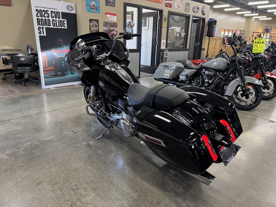 2025 Harley-Davidson Road Glide FLTRX - Photo 7