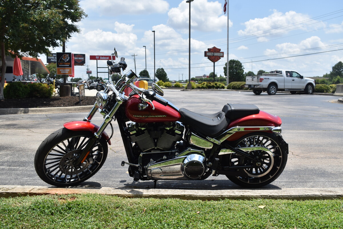 2025 Harley-Davidson Breakout - Photo 5