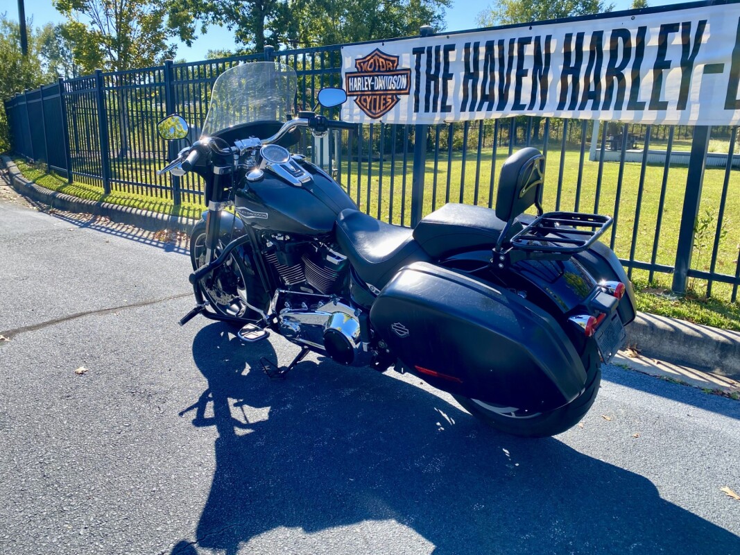 2018 Harley-Davidson Sport Glide Vivid Black - Photo 4