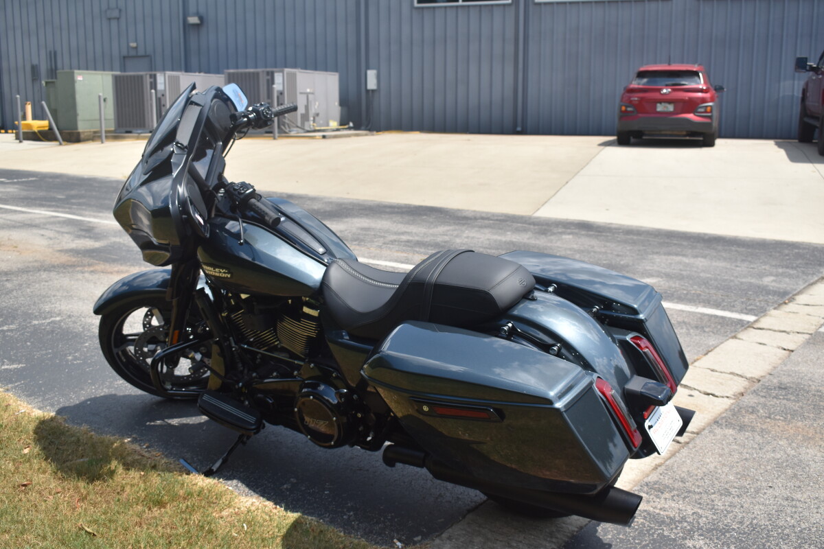 2025 Harley-Davidson Street Glide - Photo 7