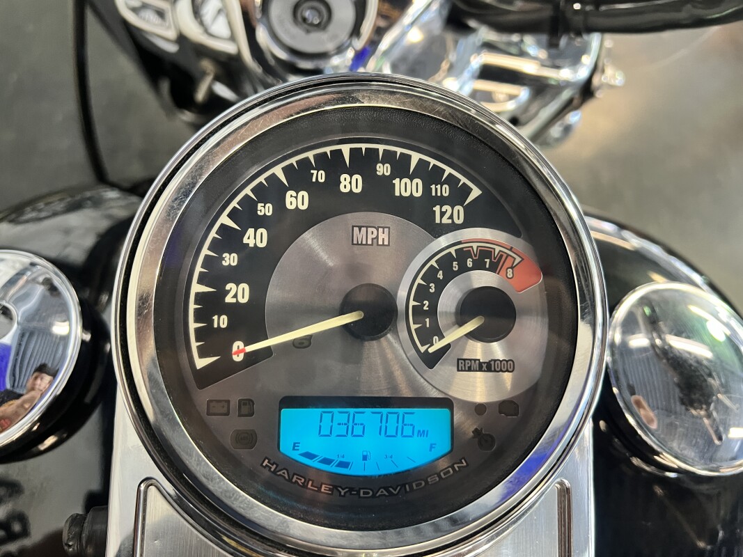 2013 Harley-Davidson Road King Classic Vivid Black FLHRC - Photo 6