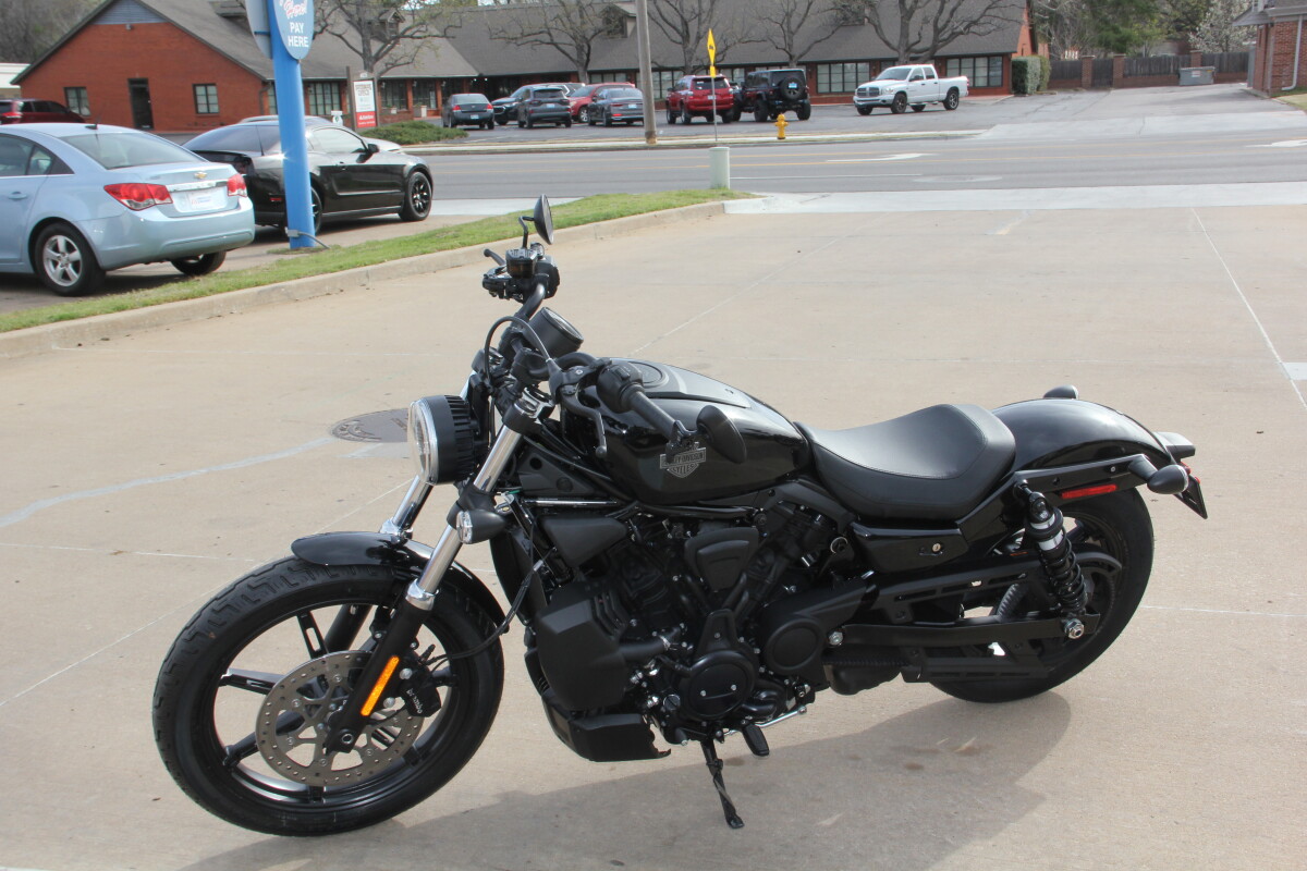2025 Harley-Davidson Nightster Vivid Black - Photo 6