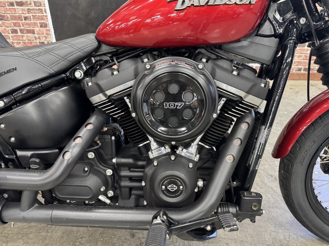 2019 Harley-Davidson Street Bob FXBB - Photo 2