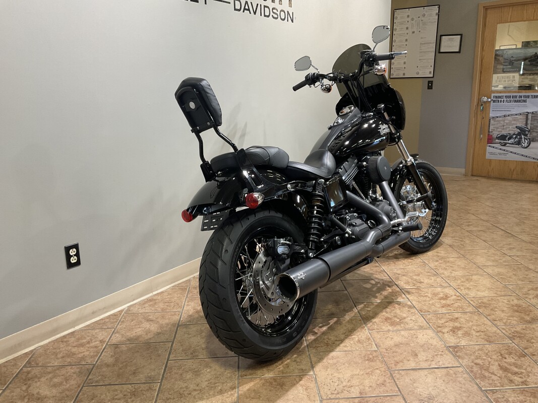 2016 Harley-Davidson Street Bob Vivid Black FXDB - Photo 4