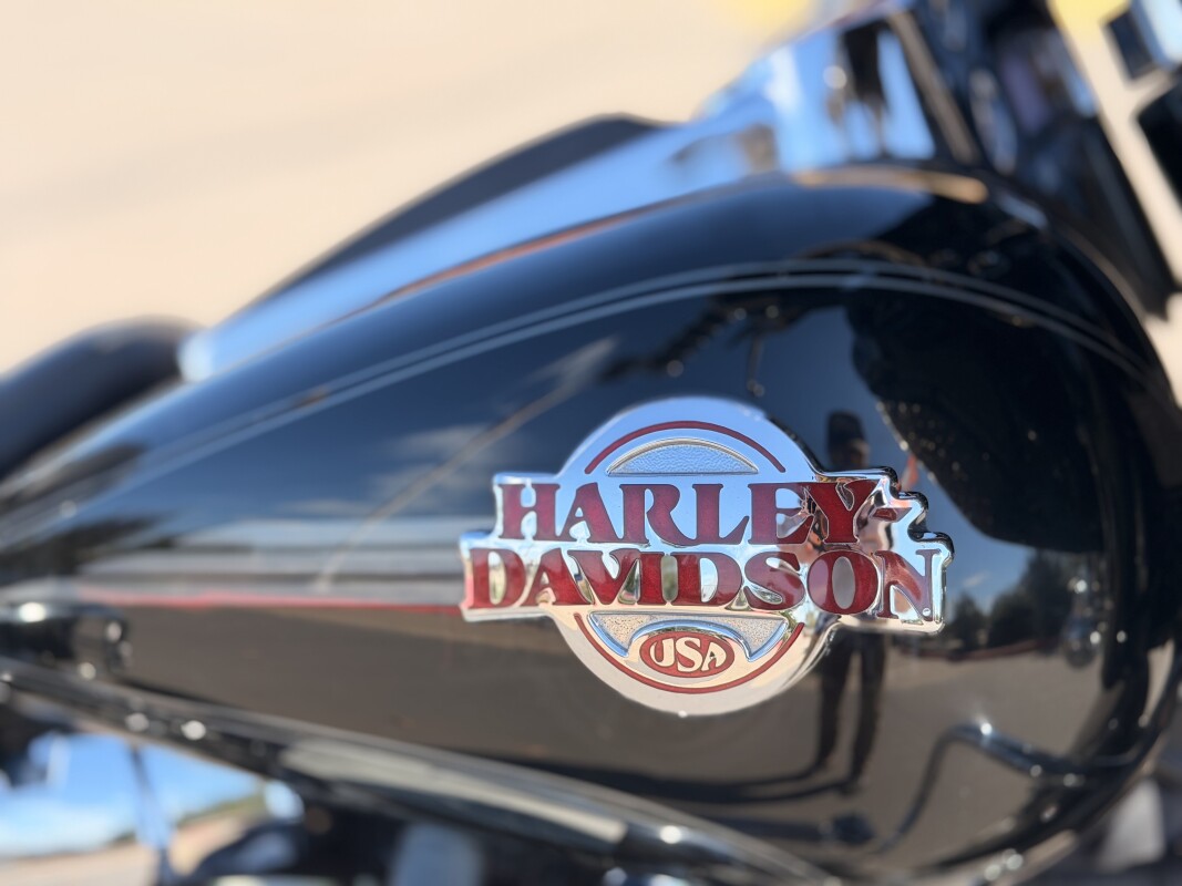 2005 Harley-Davidson Electra Glide Ultra Classic FLHTCU BLACK 631388 - Photo 9