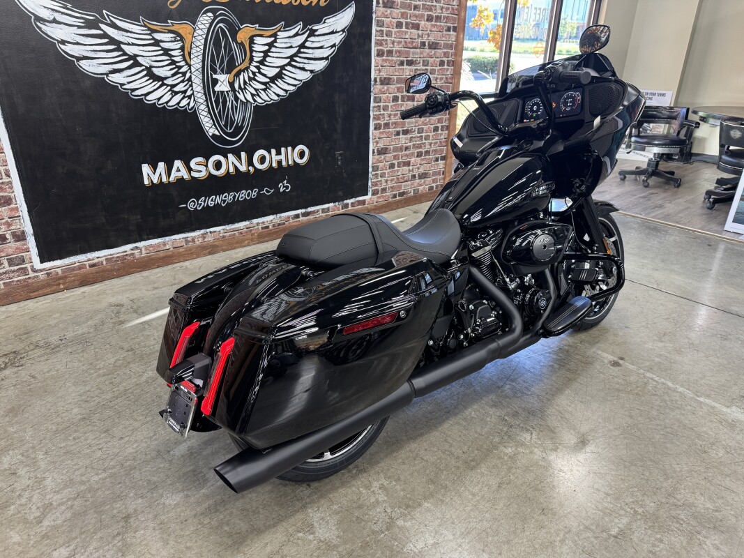 2025 Harley-Davidson Road Glide FLTRX - Photo 6