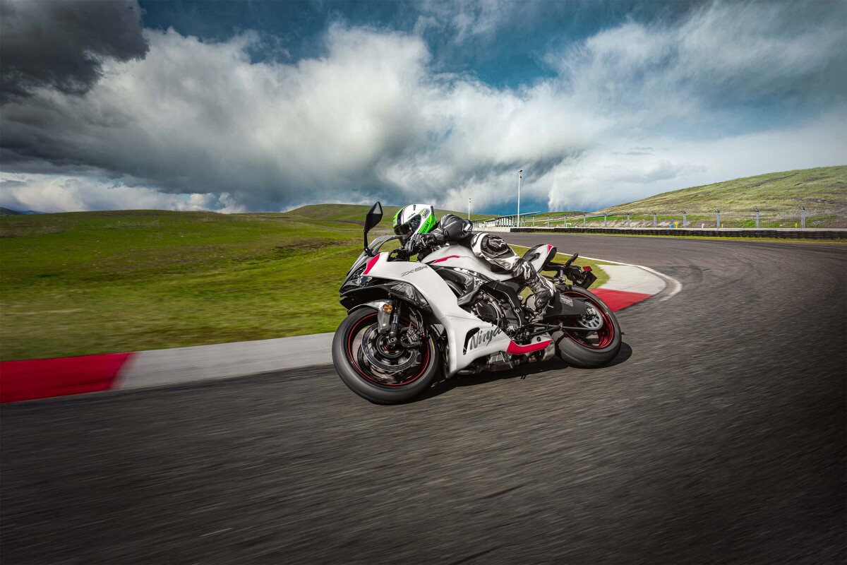 ZX636KSFAL 2025 Ninja ZX-6R - Photo 5