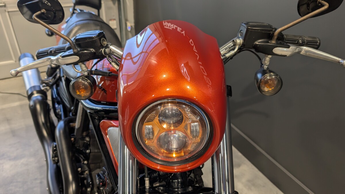 Sale pending 2011 Harley-Davidson Night Rod Special Sedona Orange - Photo 9