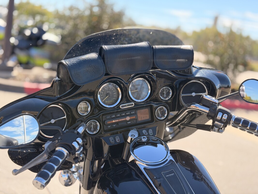 2005 Harley-Davidson Electra Glide Ultra Classic FLHTCU BLACK 631388 - Photo 6