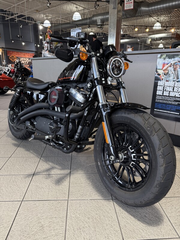 XL 1200X 2022 Forty-Eight