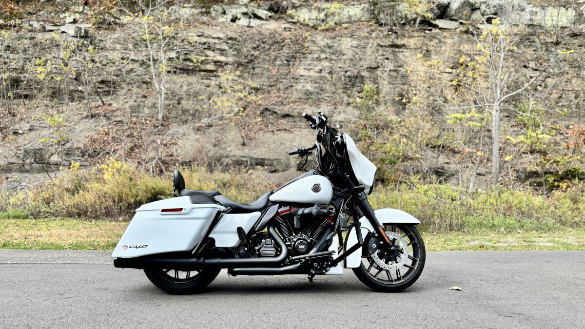 FLHXSE 2021 CVO Street Glide - Photo 2