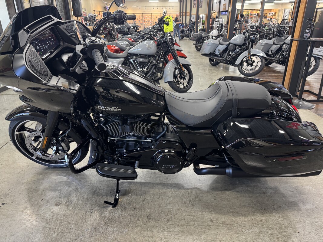 2025 Harley-Davidson Road Glide FLTRX - Photo 8