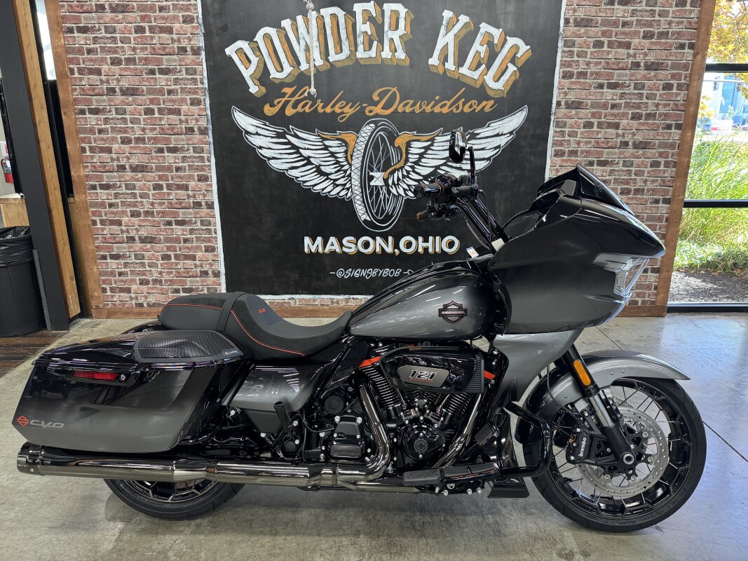 2025 Harley-Davidson CVO Road Glide FLTRXSE