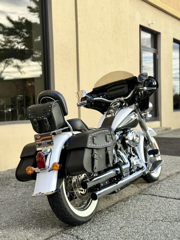 2008 Harley-Davidson Softail Deluxe FLSTN - Photo 4