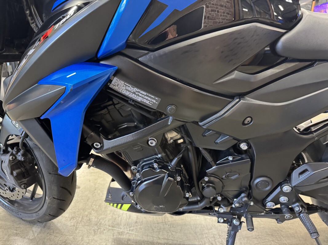 2022 Suzuki GSX-S750Z ABS GSX-S750Z - Photo 9