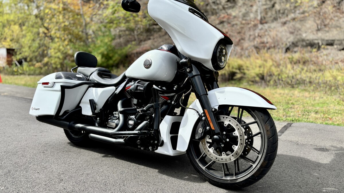 FLHXSE 2021 CVO Street Glide - Photo 8