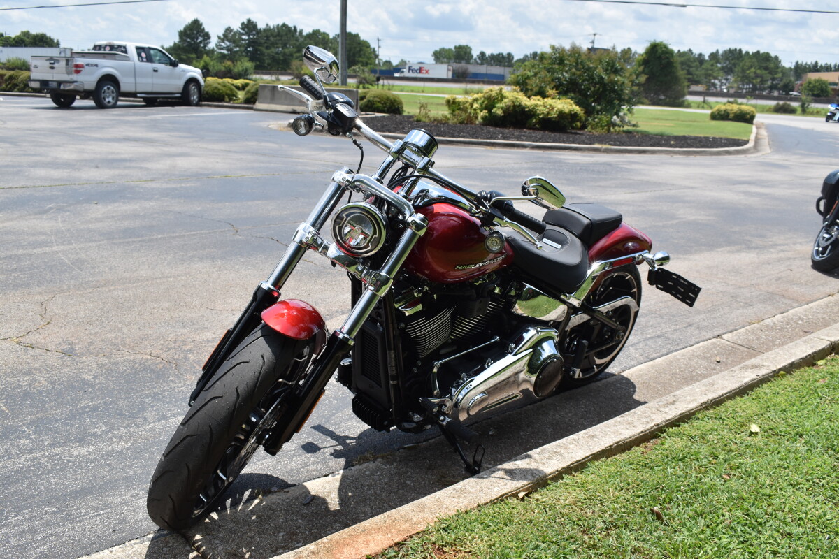 2025 Harley-Davidson Breakout - Photo 4