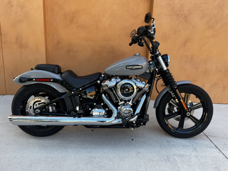 FXBB 2025 Street Bob®