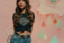 Women's Essential Bling Crew Neck Tee