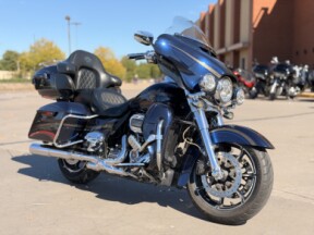 2018 Harley-Davidson® CVO™ Limited FLHTKSE Odyssey Blue 953993 thumb 3