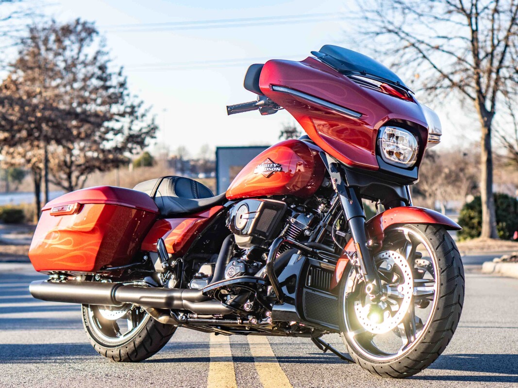 FLHX 2025 Street Glide - Photo 2