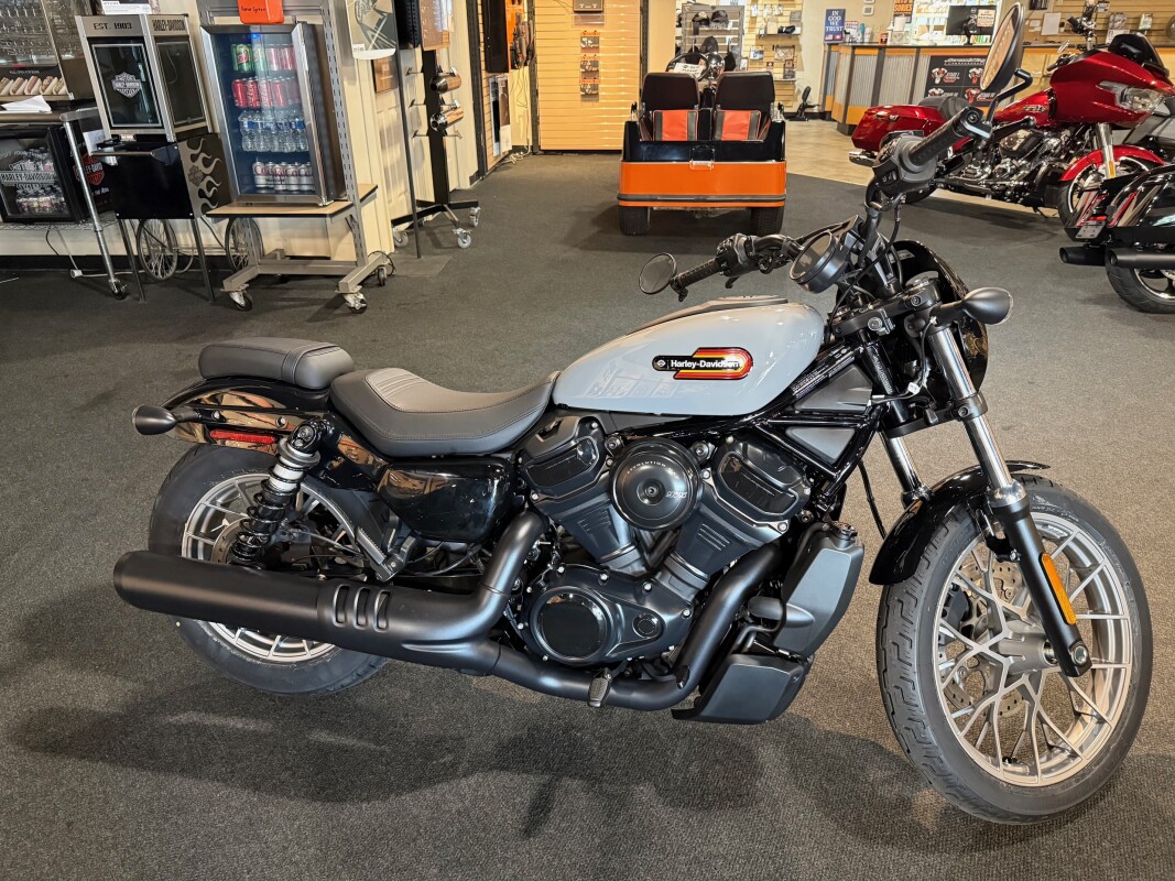 RH975S 2025 Nightster Special