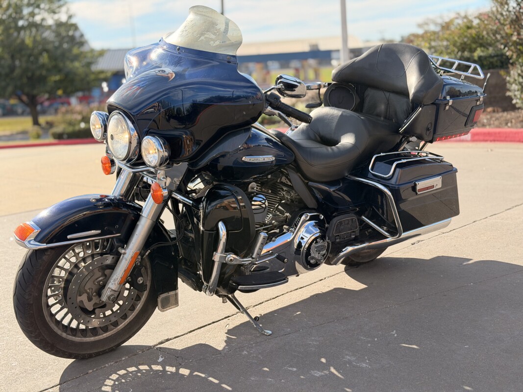 2012 Harley-Davidson Electra Glide Ultra Limited FLHTK BIG BLUE 637358 - Photo 7