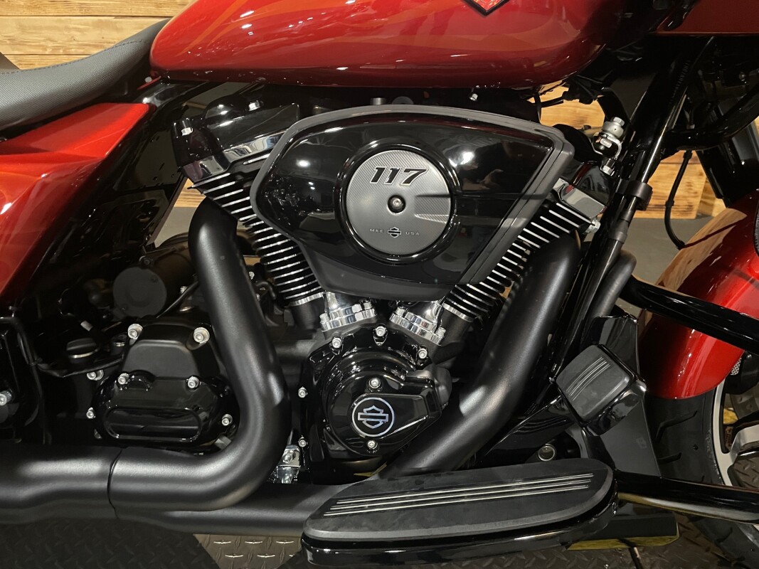 Harley-Davidson Road Glide 2025 FLTRX Whiskey Firestorm - Black Finish - Photo 2